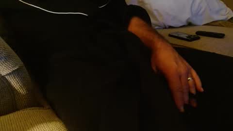 Snapshot of happyhogan1 chatting on 6, 11, 2025 Jhonassmann12 online show from 6, 11, 2025