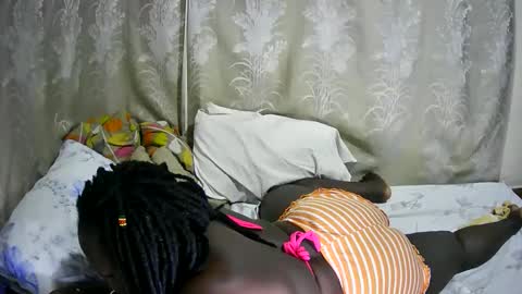 Snapshot of happysonia chatting on 17, 5, 2026 happysonia online show from 17, 5, 2026