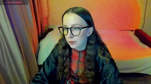 Stephanie online show from 17, 5, 2026