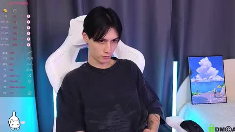 Mark online show from 30, 10, 2025