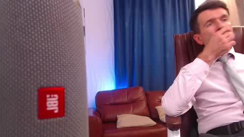 Steve online show from 18, 9, 2025