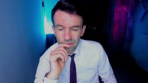 Steve online show from 26, 10, 2025