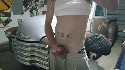 hard_knoxx1 online show from 15, 4, 2026