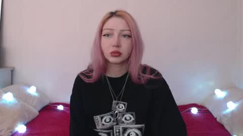 Emily online show from 19, 4, 2026