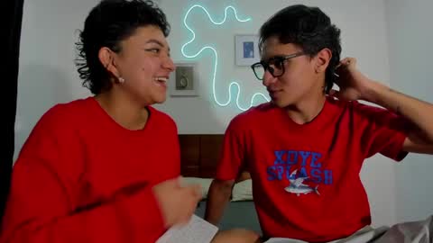 kade and demi independent models online show from 23, 5, 2026