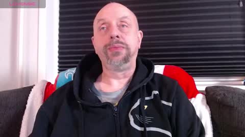 MrLazy online show from 12, 1, 2025