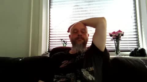 MrLazy online show from 27, 4, 2026