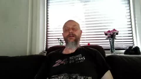 MrLazy online show from 28, 4, 2026