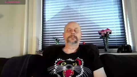 MrLazy online show from 1, 8, 2026