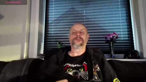MrLazy online show from 1, 8, 2026