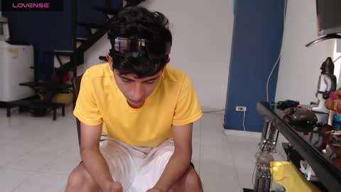 Snapshot of hardsexlove08 chatting on 24, 12, 2024 Andres Dean online show from 24, 12, 2024