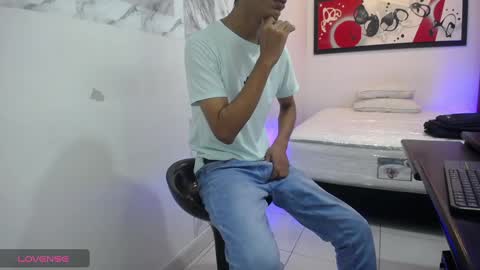 Snapshot of hardsexlove08 chatting on 26, 12, 2024 Andres Dean online show from 26, 12, 2024