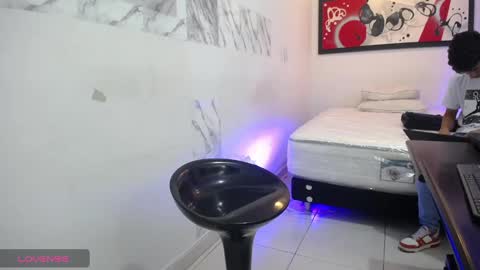 Snapshot of hardsexlove08 chatting on 27, 12, 2024 Andres Dean online show from 27, 12, 2024