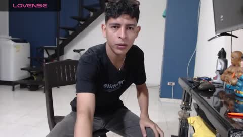 Snapshot of hardsexlove08 chatting on 10, 1, 2025 Andres Dean online show from 10, 1, 2025