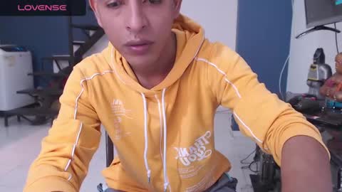 Snapshot of hardsexlove08 chatting on 24, 1, 2025 Andres Dean online show from 24, 1, 2025