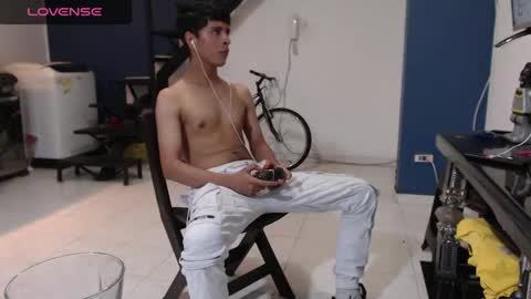 Snapshot of hardsexlove08 chatting on 12, 2, 2025 Andres Dean online show from 12, 2, 2025