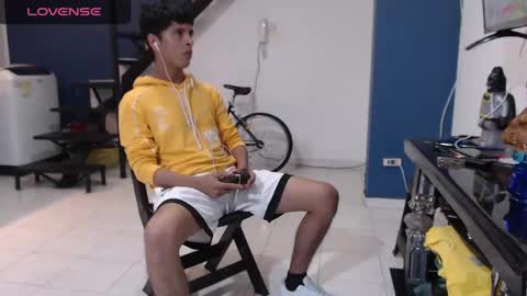 Snapshot of hardsexlove08 chatting on 13, 2, 2025 Andres Dean online show from 13, 2, 2025