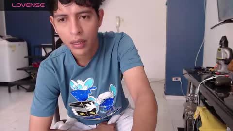 Snapshot of hardsexlove08 chatting on 23, 2, 2025 Andres Dean online show from 23, 2, 2025