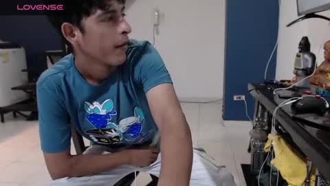 Snapshot of hardsexlove08 chatting on 24, 2, 2025 Andres Dean online show from 24, 2, 2025