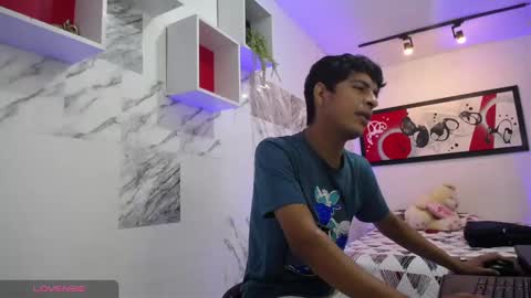 Snapshot of hardsexlove08 chatting on 2, 3, 2025 Andres Dean online show from 2, 3, 2025