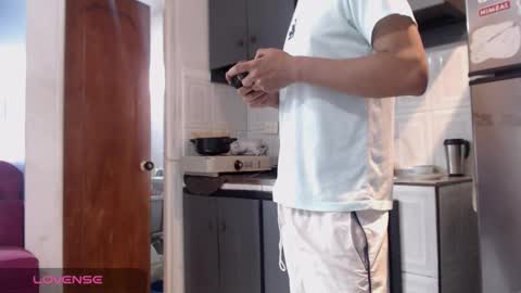 Snapshot of hardsexlove08 chatting on 22, 9, 2025 Andres Dean online show from 22, 9, 2025