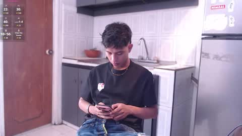 Snapshot of hardsexlove08 chatting on 7, 11, 2025 Andres Dean online show from 7, 11, 2025