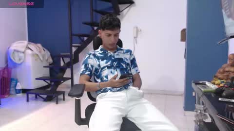 Snapshot of hardsexlove08 chatting on 30, 11, 2025 Andres Dean online show from 30, 11, 2025