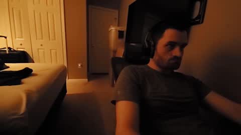 Tom online show from 28, 9, 2025