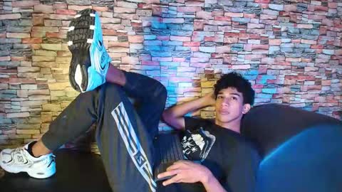 Snapshot of haresandpame_mds chatting on 21, 11, 2025 Hares online show from 21, 11, 2025