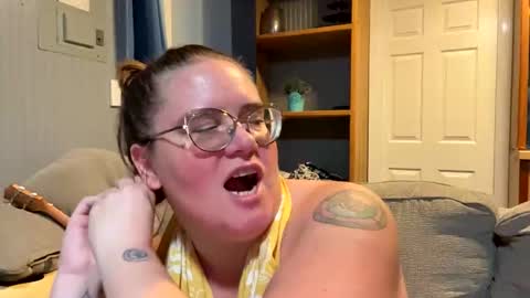 Snapshot of harlequincurve chatting on 2, 5, 2026 Fiiona online show from 2, 5, 2026