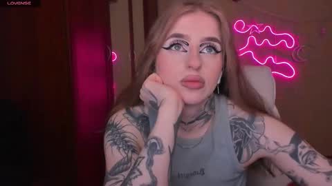 Julia online show from 12, 3, 2025