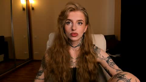 Snapshot of harley_kimm chatting on 5, 6, 2026 Julia online show from 5, 6, 2026