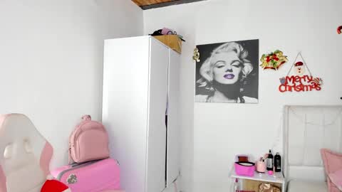 vanessa online show from 4, 12, 2024