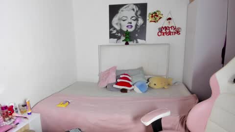 vanessa online show from 6, 1, 2025