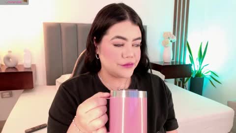 Snapshot of harmonybabe_ chatting on 7, 5, 2026 Harmony online show from 7, 5, 2026