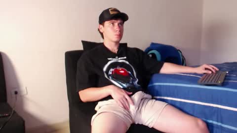 Snapshot of harry_brown2324 chatting on 20, 10, 2025 Sebastian online show from 20, 10, 2025