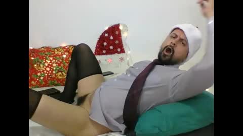 Snapshot of harry_goldenmillerx10fun chatting on 27, 12, 2024 Harry online show from 27, 12, 2024