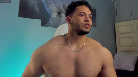 Harry Zandes online show from 10, 12, 2024