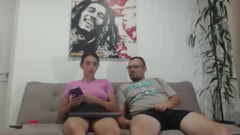 Snapshot of harrycum4you chatting on 27, 4, 2026 hannaandharri online show from 27, 4, 2026