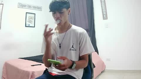 harry thomson online show from 21, 4, 2026