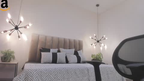 Harry Jones online show from 1, 12, 2024