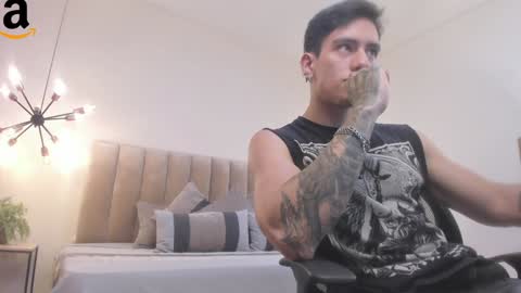 Harry Jones online show from 3, 12, 2024