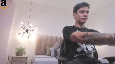 Harry Jones online show from 6, 12, 2024