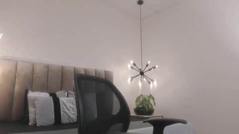 Harry Jones online show from 18, 2, 2025