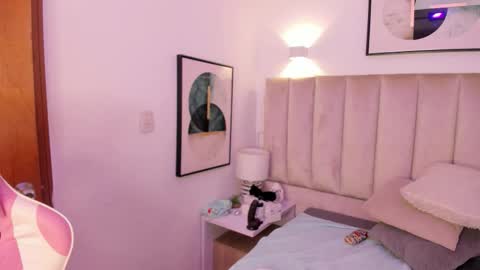 Haru Bonny online show from 14, 12, 2025