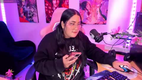 karen  online show from 22, 2, 2025