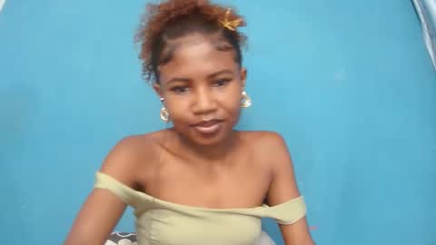 Snapshot of hasleyinah chatting on 5, 6, 2026 hasleyinah online show from 5, 6, 2026
