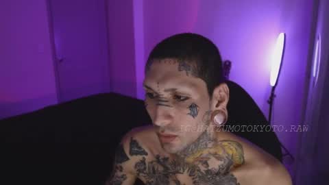 More content   2   online show from 1, 10, 2025