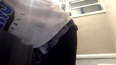 Snapshot of havingfun103 chatting on 17, 1, 2025 havingfun103 online show from 17, 1, 2025