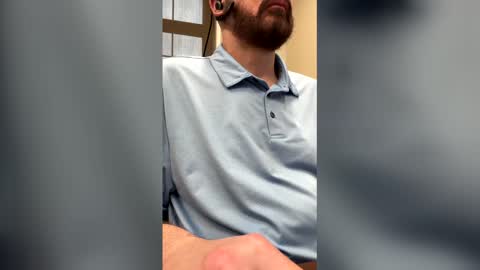 hawkeyedad online show from 23, 4, 2026